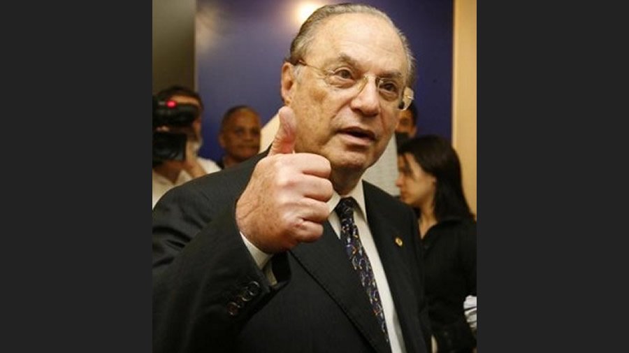 Conheça oito políticos corruptos que a ditadura brasileira deixou como herança Conheça oito políticos corruptos que a ditadura brasileira deixou como herança