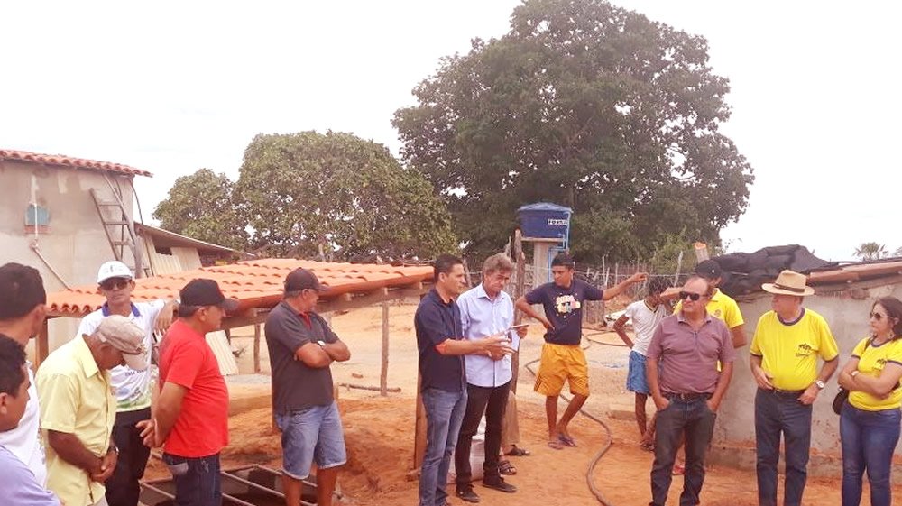 Elo Amigo e parceiros realizam atividade de conclusão do Projeto Reuso de Águas Cinzas em Acopiara Elo Amigo e parceiros realizam atividade de conclusão do Projeto Reuso de Águas Cinzas em Acopiara