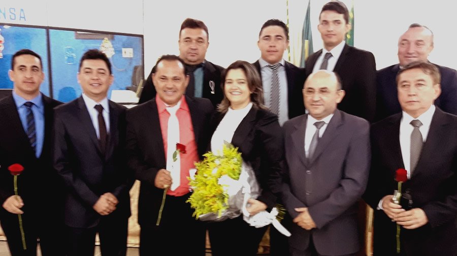 Eliane Braz é nova presidenta da Câmara de vereadores de Iguatu Eliane Braz é nova presidenta da Câmara de vereadores de Iguatu