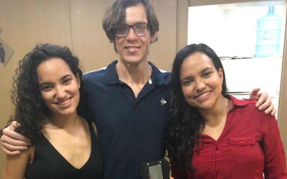 Irmãs baianas criam 'bafômetro' que detecta ao menos 15 doenças através do sopro Irmãs baianas criam 'bafômetro' que detecta ao menos 15 doenças através do sopro