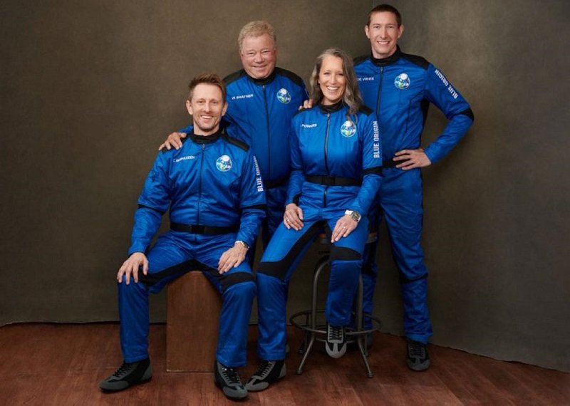 “Negar o aquecimento global e a destruição do planeta é suicídio”, diz William Shatner, o ‘Capitão Kirk’, após voo espacial “Negar o aquecimento global e a destruição do planeta é suicídio”, diz William Shatner, o ‘Capitão Kirk’, após voo espacial