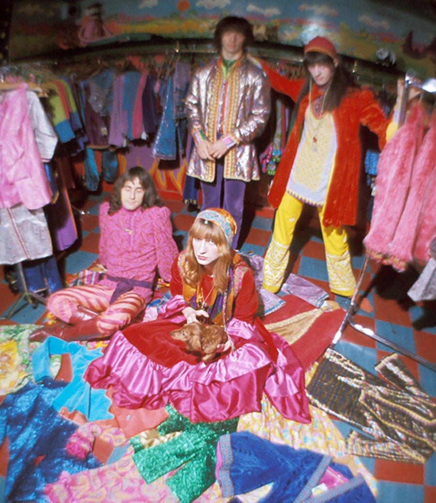 The Fool: o coletivo de artistas que levou os Beatles a psicodelia
